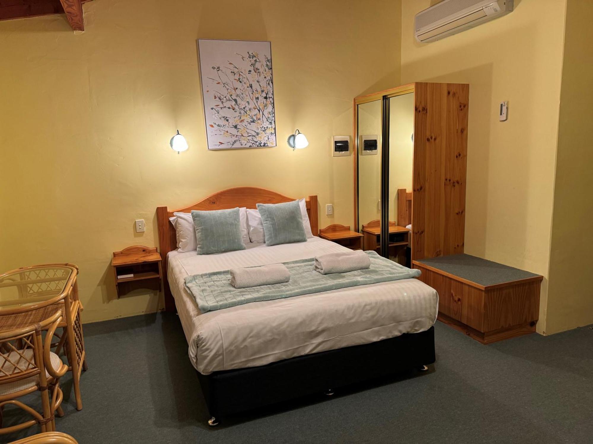 Coonawarra Place Motor Inn Экстерьер фото
