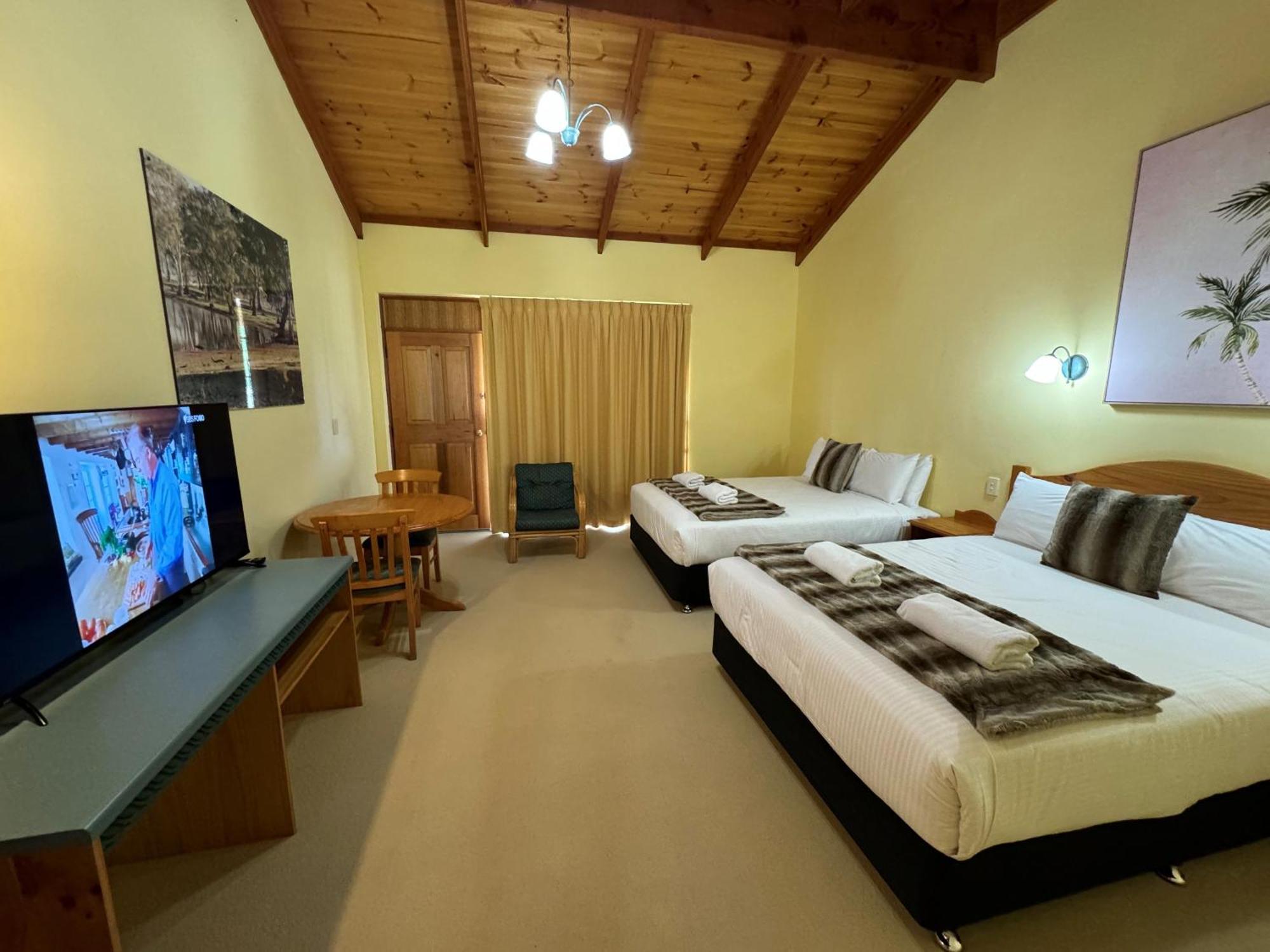Coonawarra Place Motor Inn Экстерьер фото